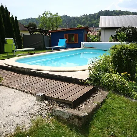 Haus Zwoelf Dahn