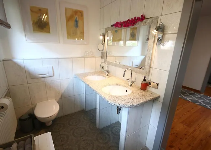 Haus Zwoelf * דאהן